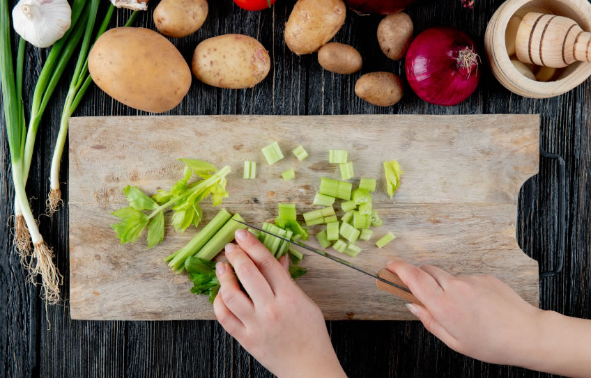 🥬El APIO y sus 8 beneficios para tu salud 🥬